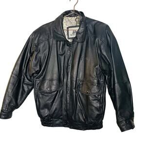 Vintage Burks Bay Black Leather Zip Up Collar Front Pocket Bomber Jacket Size M